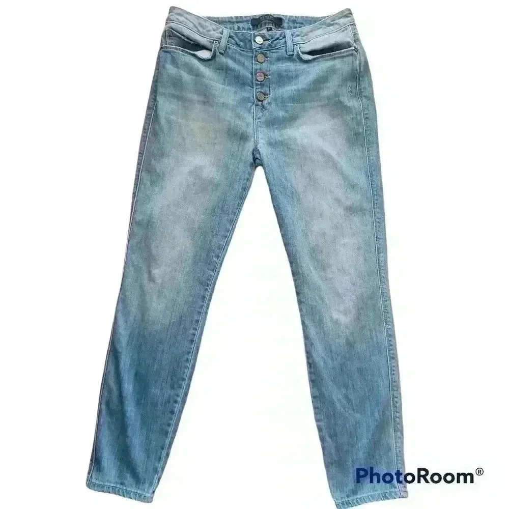Genetic Denim Womens Button Fly Light Wash Relaxed Fit Jean 30